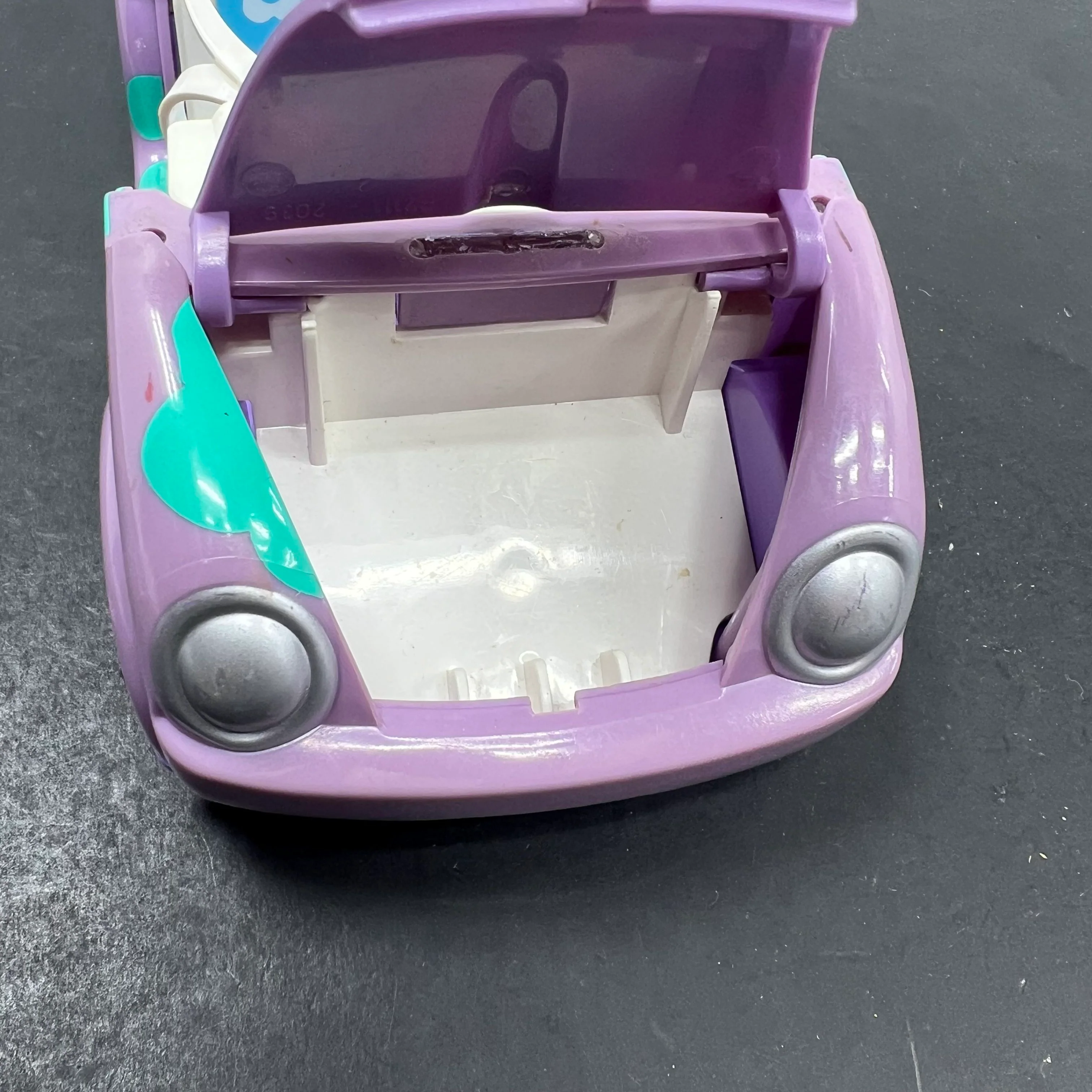 2003 Mattel Polly Pocket Picnic to Go Convertible Car *Damaged - Image 4