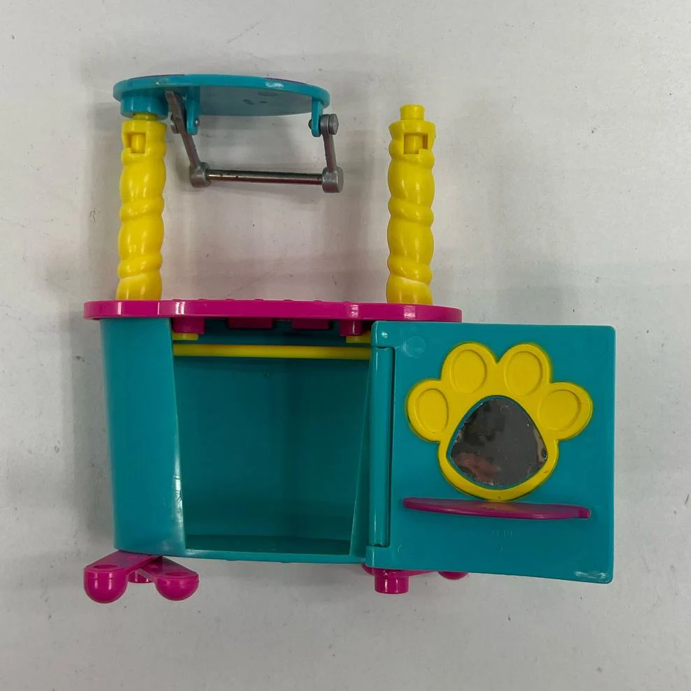 Collectible Mattel Polly Pocket Pet Care Assorted Parts Lot - Image 5