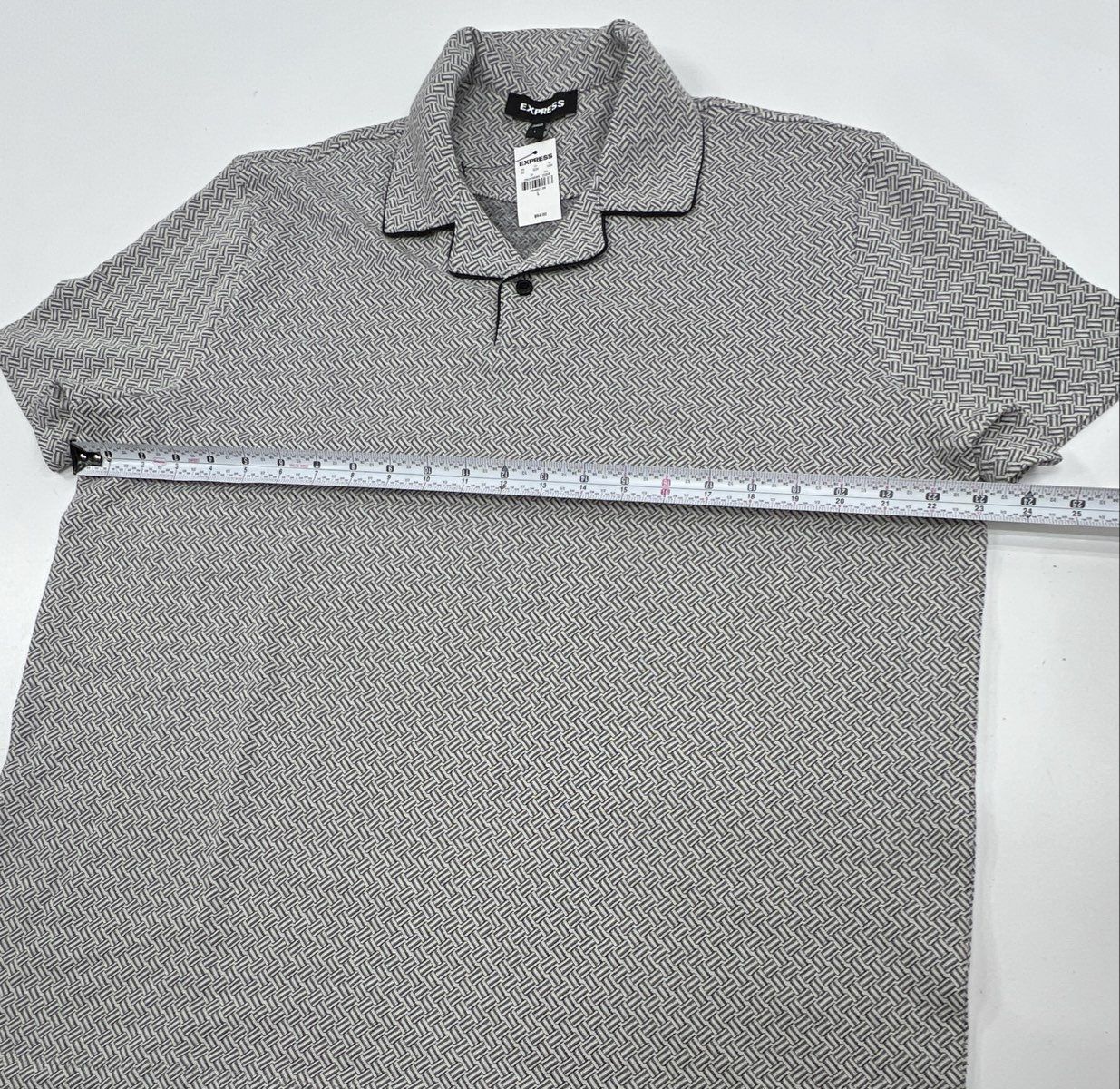 Express Men's Lot of 2 Short Sleeve Knit Polo Shirts Geometric Pattern NWT L S - Image 5