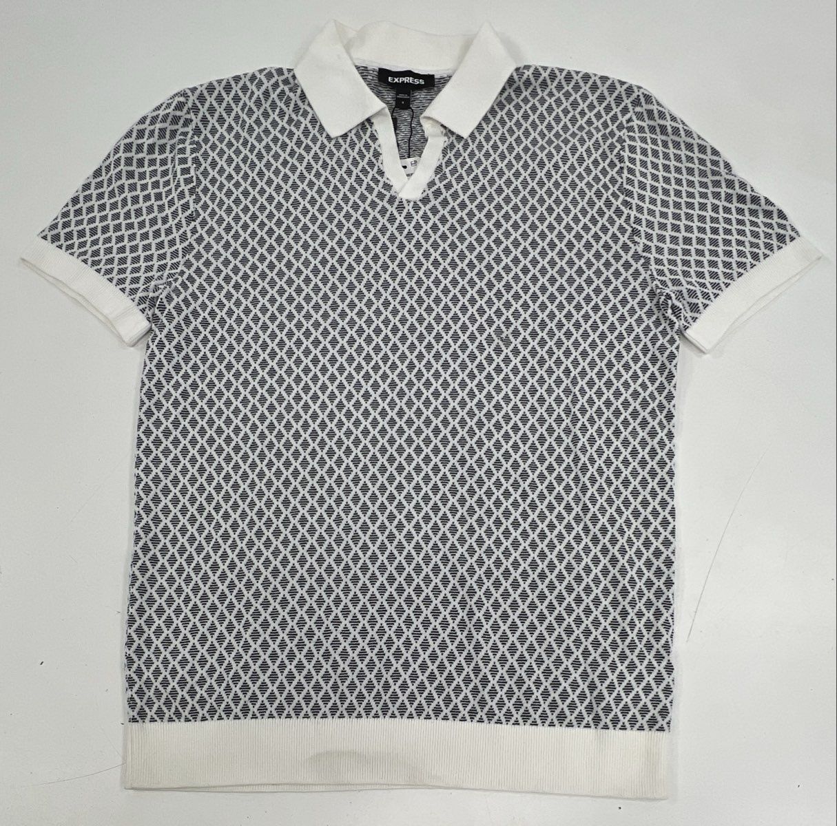 Express Men's Lot of 2 Short Sleeve Knit Polo Shirts Geometric Pattern NWT L S - Image 7