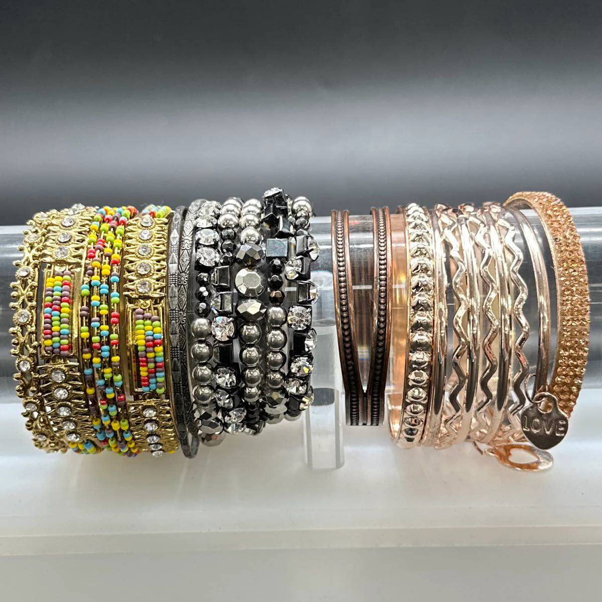 Jewelry - Rings, Broaches & Earrings
