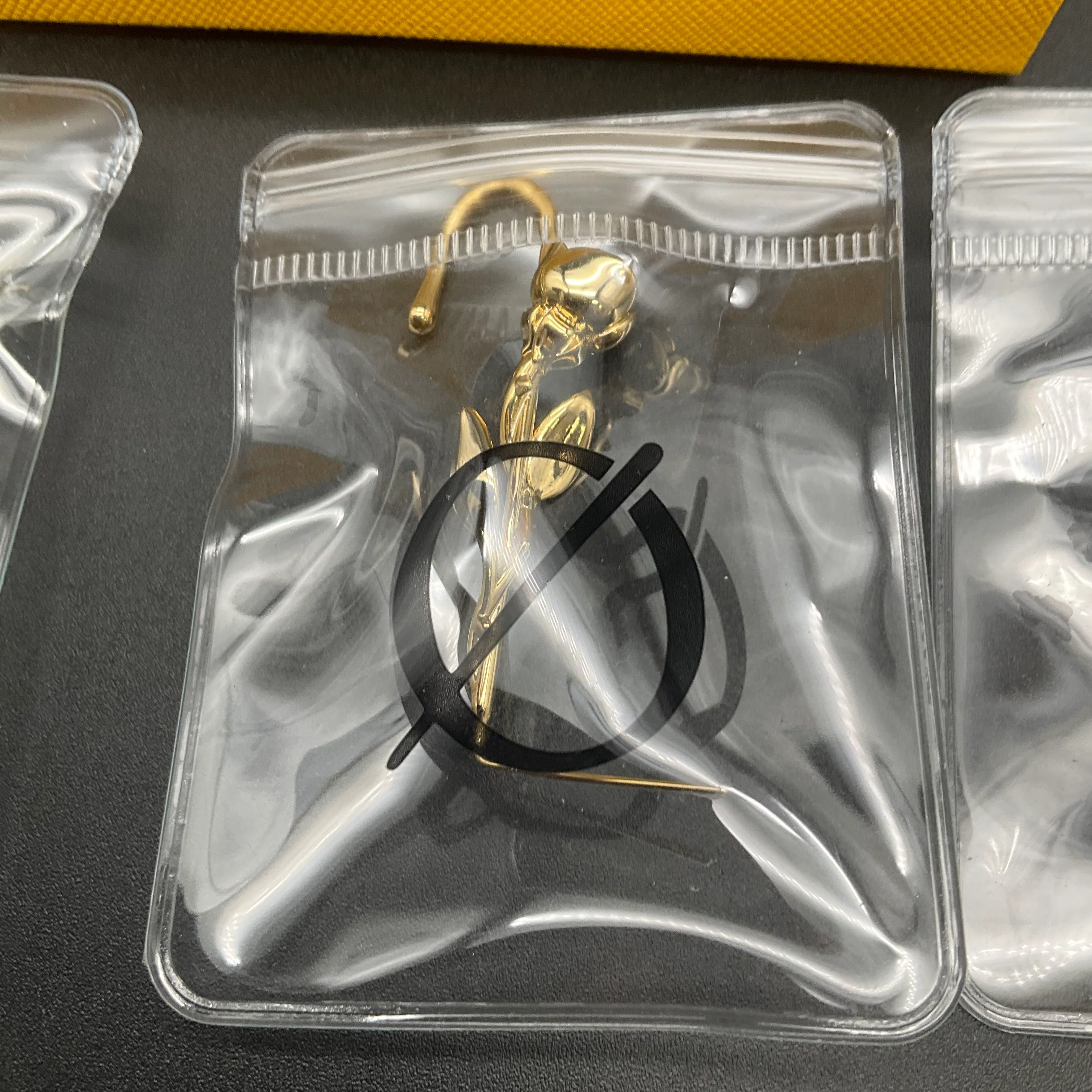 Oreylo Helix Hook Earrings Lot of 5 Heart Cross Rose Flower Gold Tone - Image 5