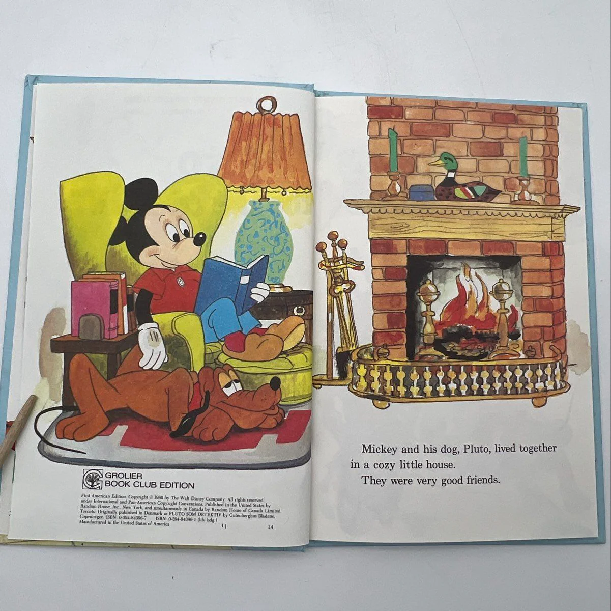 Vintage Disney & Little Golden Book Lot 3 Pieces Mickey Mouse Pluto 1950s-1980s - Image 3