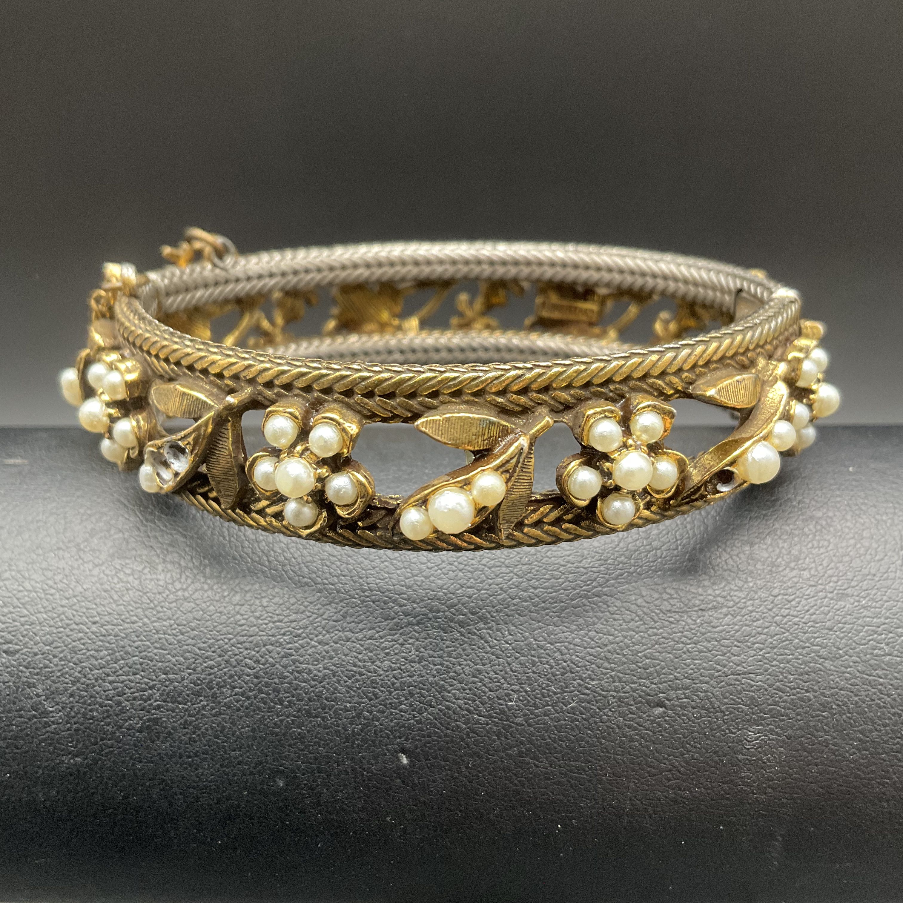 Jewelry - Watches, Bangles & Bracelets