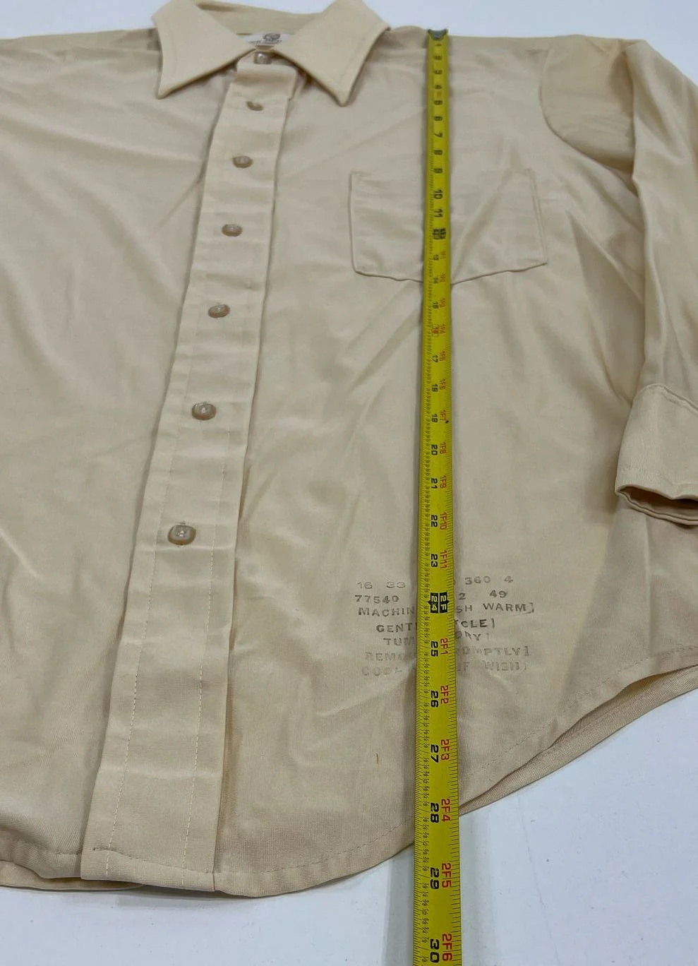Vintage Men's Van Heusen Van Q Tan Nylon Long Sleeve Button Up Shirt Size 16/33 - Image 7
