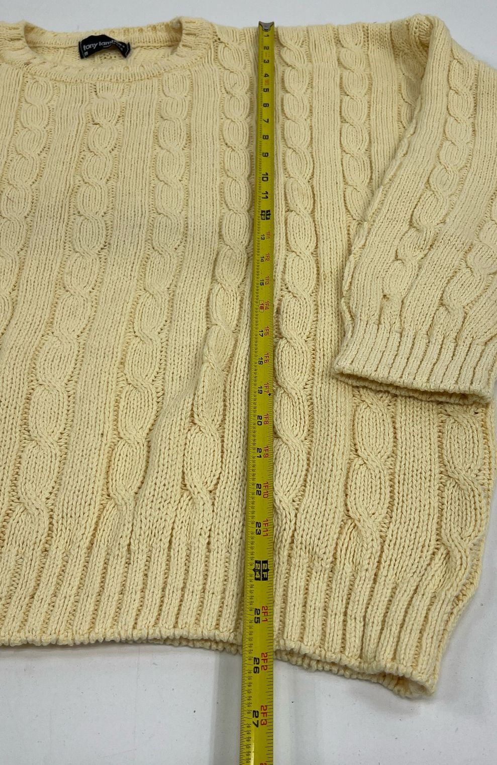 Vintage Women's Tony Lambert Light Yellow Cable Knit Pullover Sweater - Medium - Image 5